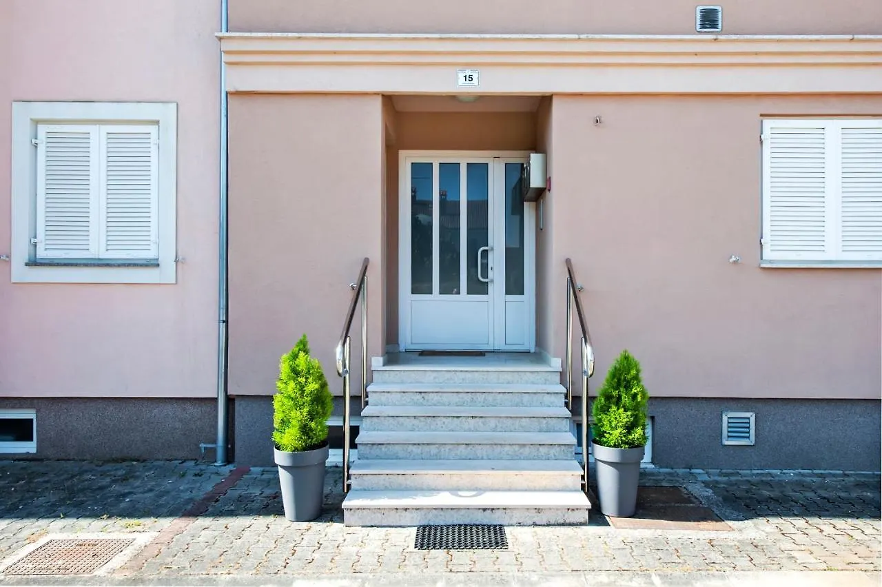 F&R Apartments II Rovinj Chorvatsko